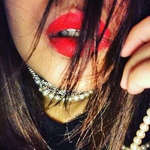 Meet your Posher, Mio